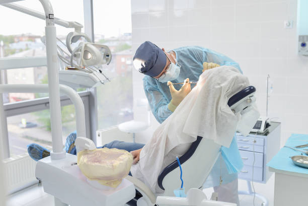  Iola, KS Emergency Dentist Pros